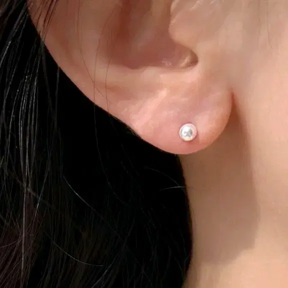 써지컬스틸 4mm 진주 귀걸이