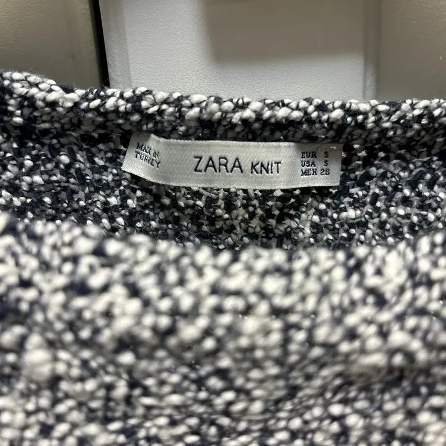 zara(S) 니트 팔아요