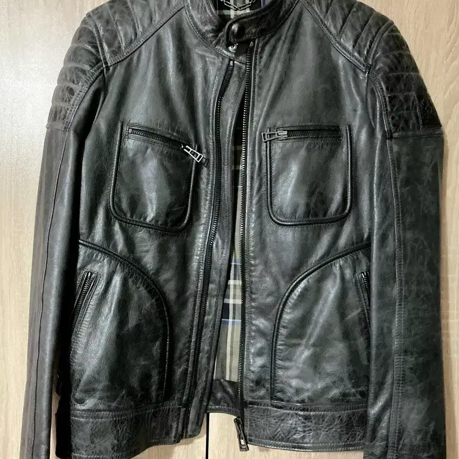 벨스타프(belstaff) 웨이브릿지 레더자켓 판매