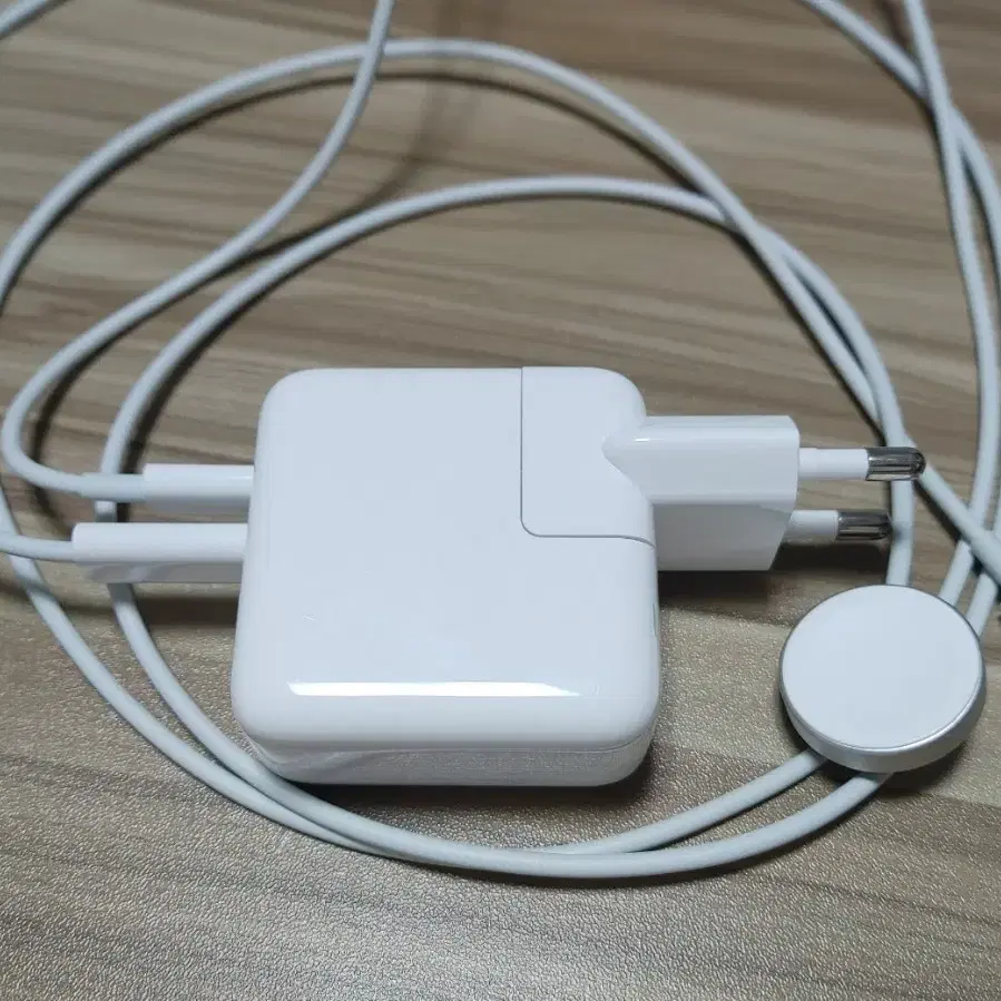 아이폰 정품 35W 듀얼 USB-C 포트 전원 어댑터