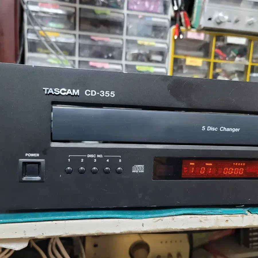 TASCAM. CD-355 . 5시디 플레이어