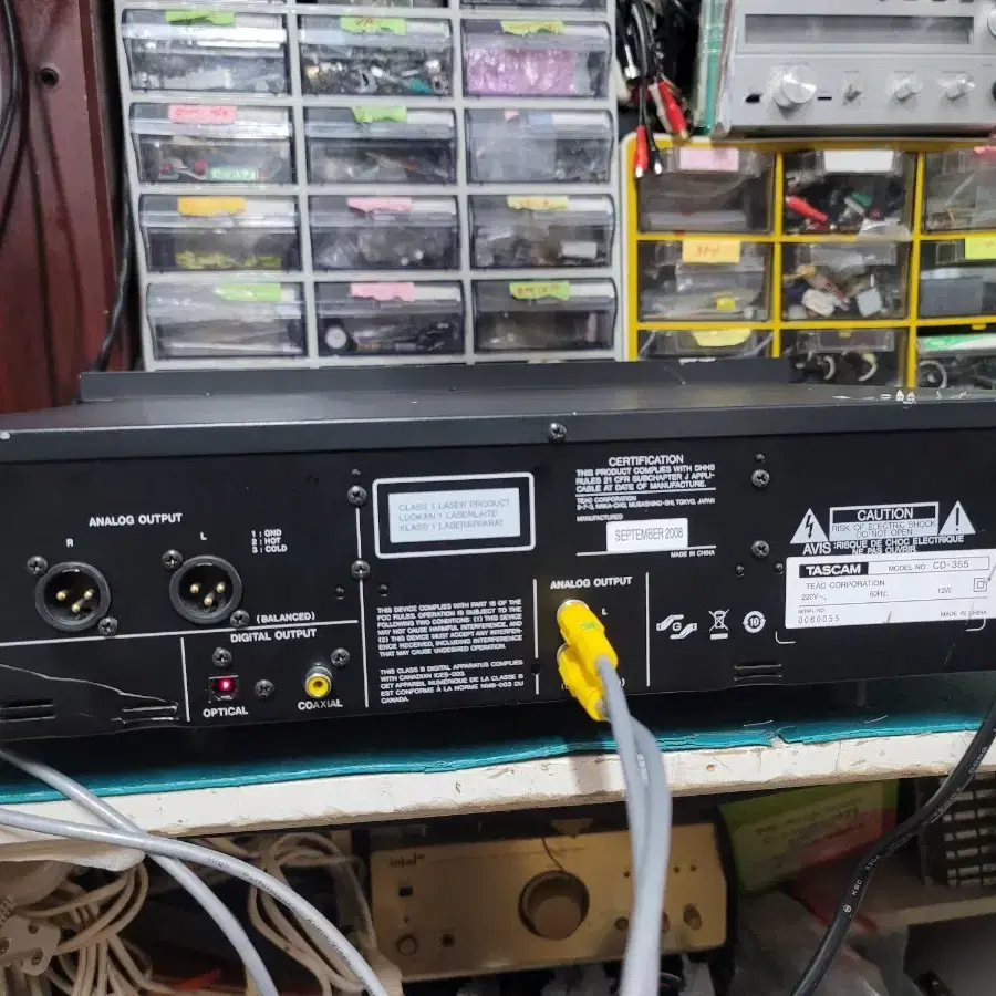 TASCAM. CD-355 . 5시디 플레이어