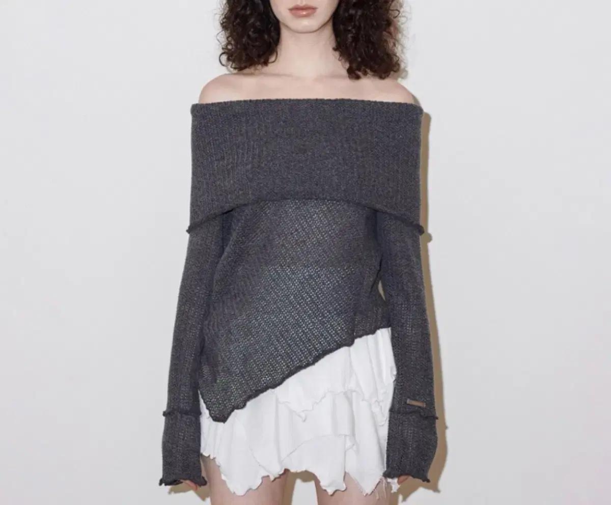 Polysooem slouchy off-shoulder sweater