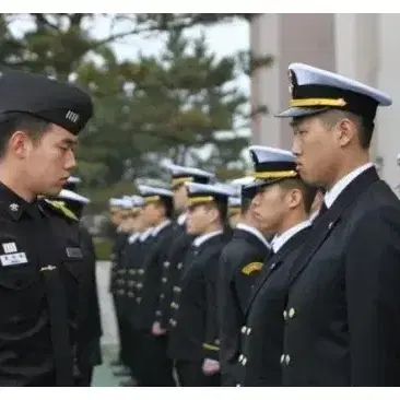 해양대학교 해사대학 제복/해사고등학교 교복 삽니당