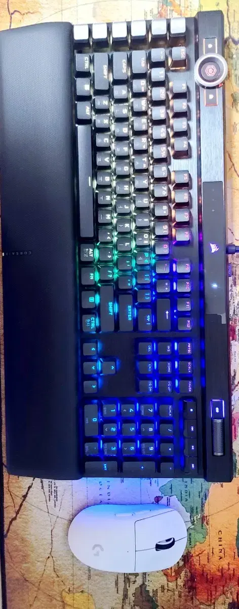 (1주일 사용) 커세어 K100 RGB 광적축