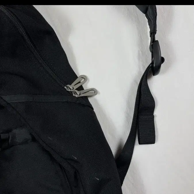 나이키 올드스쿨 90s swoosh logo bagpack