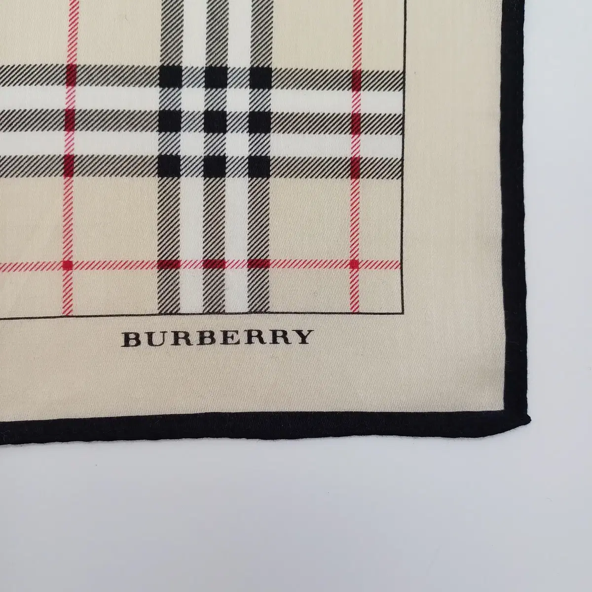 BURBERRY 버버리 손수건 스카프 [8149_0715-04]