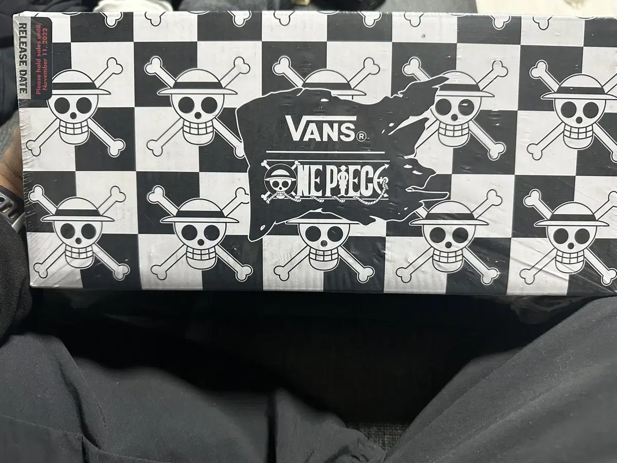 Vans x 원피스 어센틱 샌드