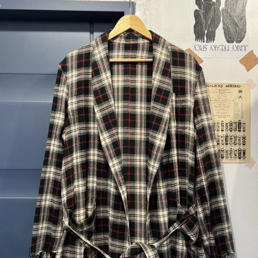 15AW UNDERCOVER GRUNGE ROBE 언더커버 로브코트