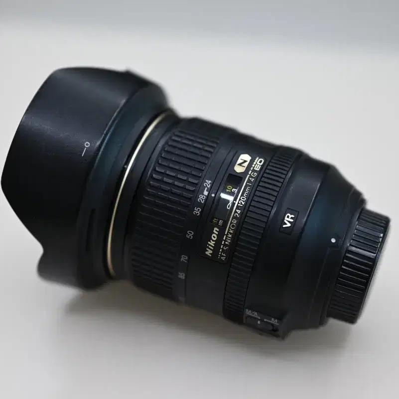 니콘 24-120mm AF-S f4 줌렌즈