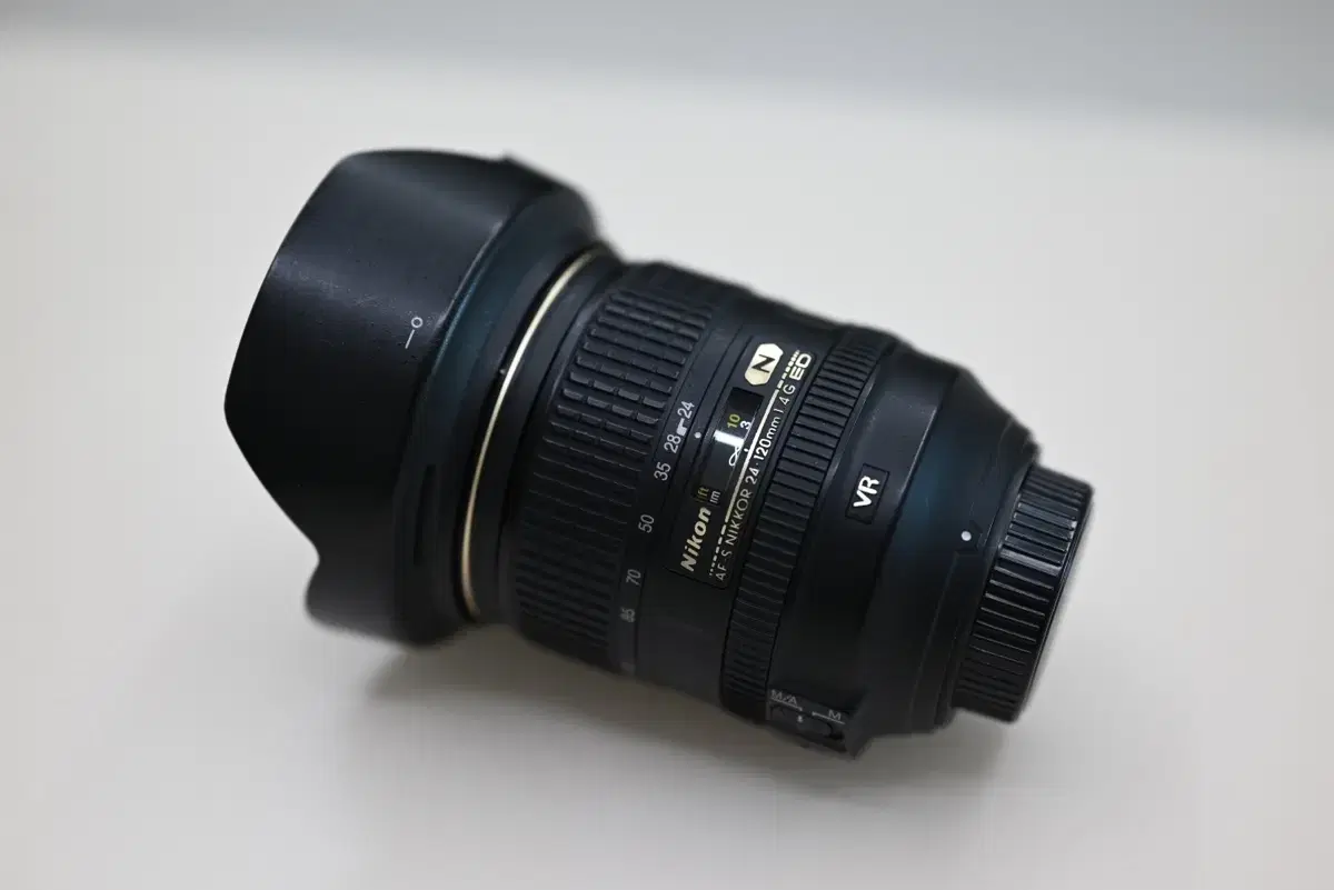 니콘 24-120mm AF-S f4 줌렌즈