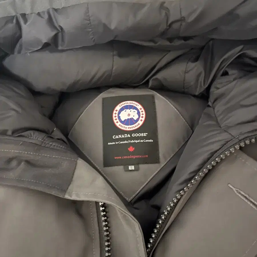 Canada Goose chateau 캐나다구스 샤토 M사이즈