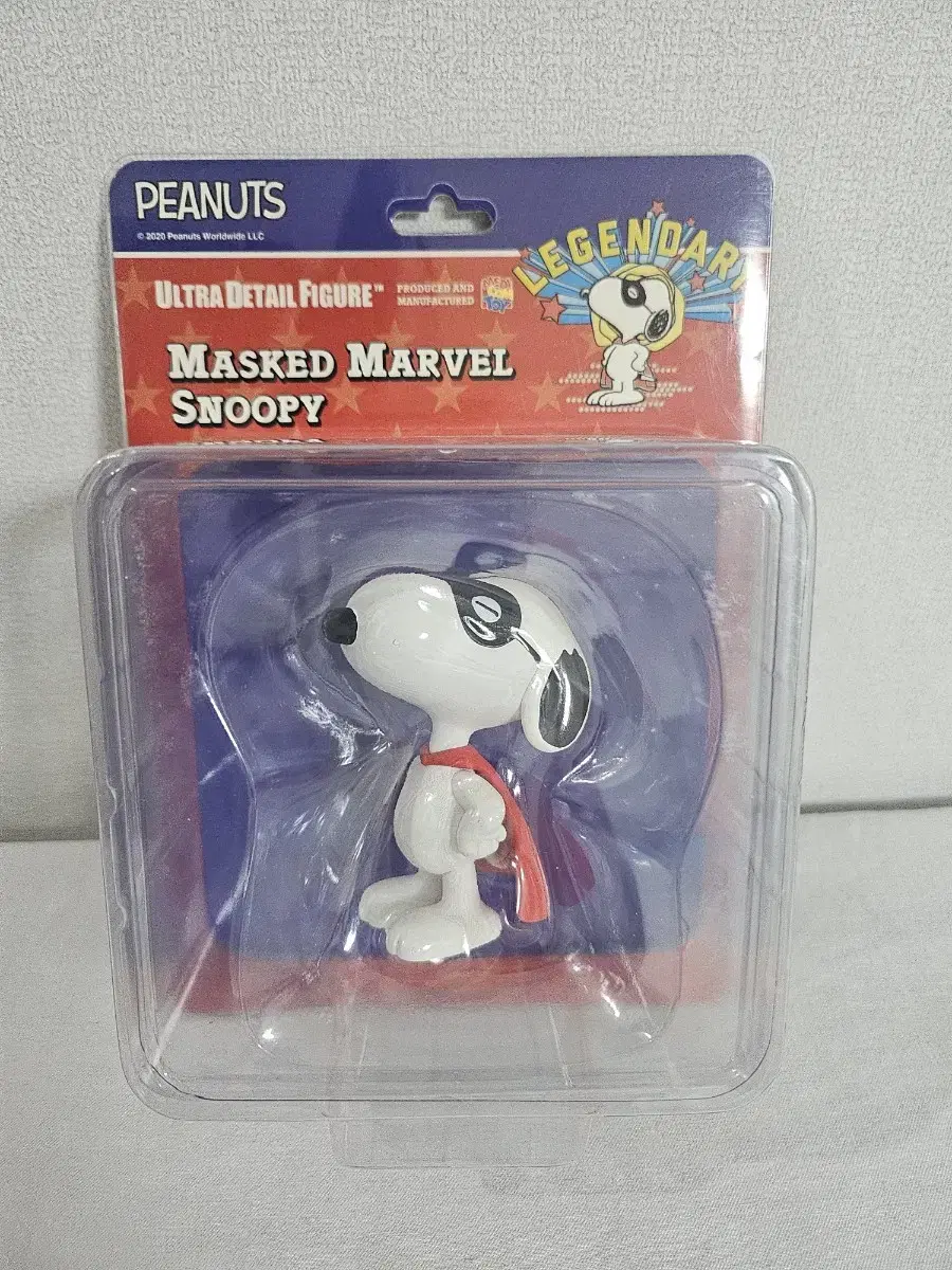 UDF Snoopy Figure