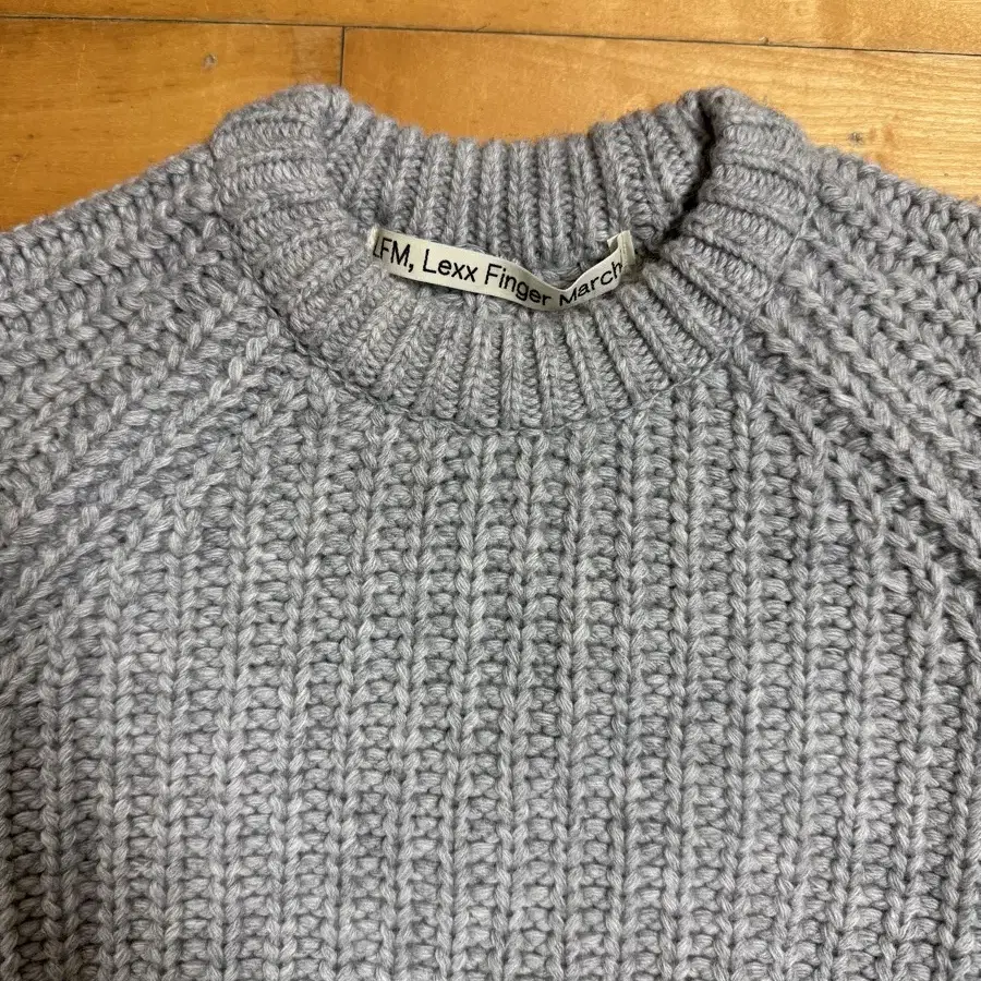 lfm Handmade Round Neck Sweater