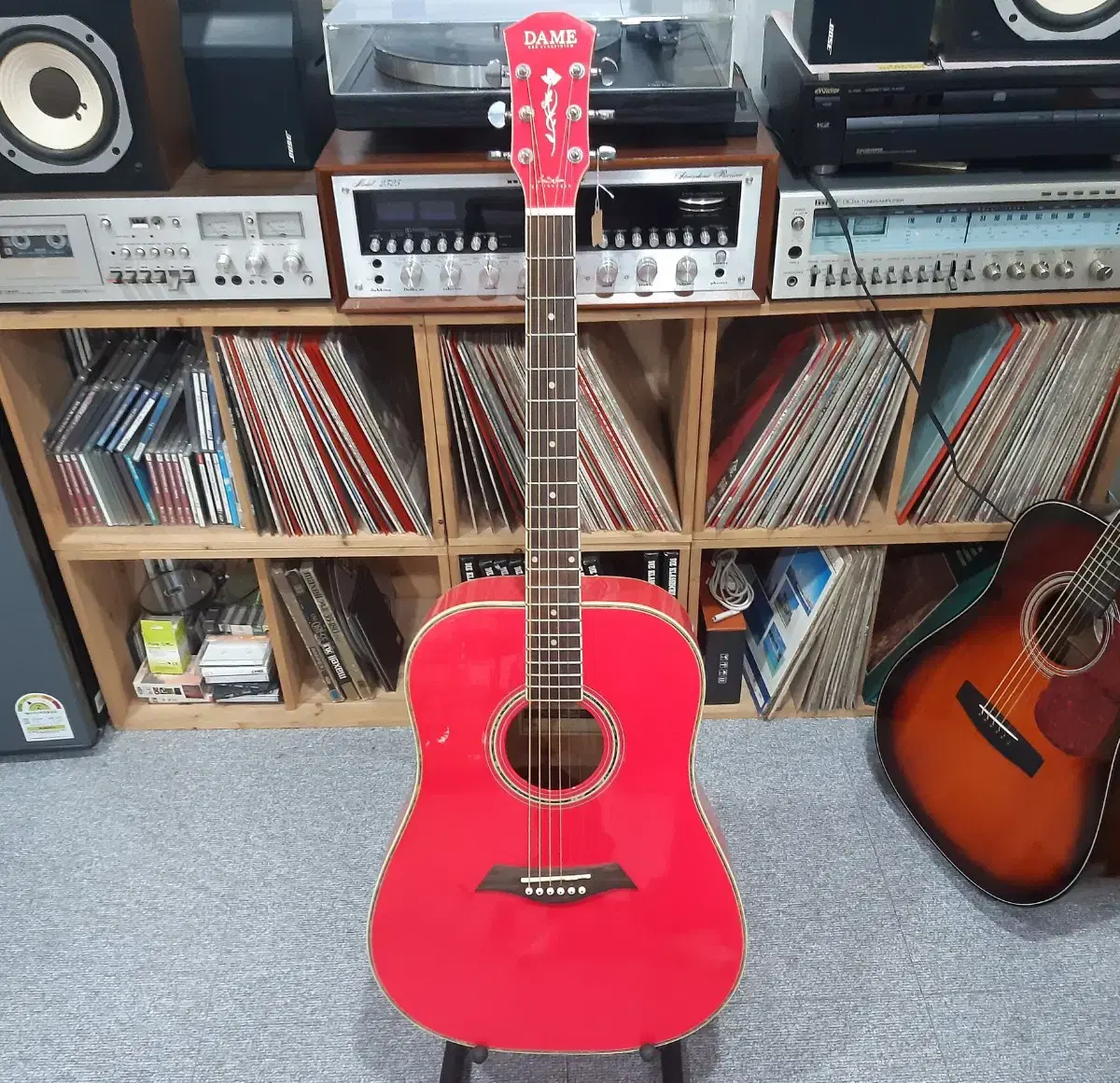 [Nationwide delivery available] DAME Acoustic Guitar Release