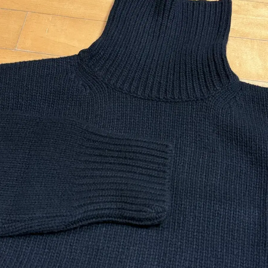 lfm Wide Roll Neck Sweater