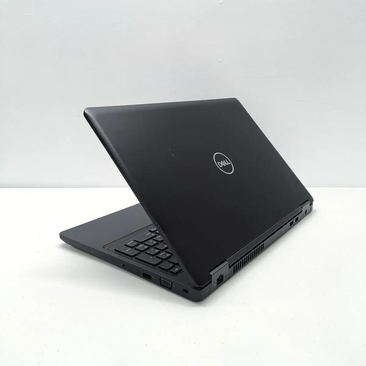 DELL Latutude 5590 i5-8350U 15인치 중고노트북