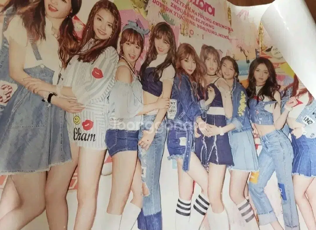 아이오아이 IOI 드림걸스 한정판 앨범, 포스터