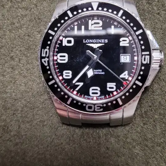 론진 하이드로콘퀘스트 오토매틱 39mm