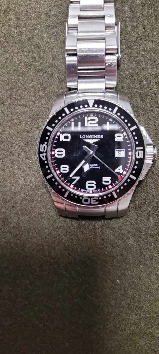 론진 하이드로콘퀘스트 오토매틱 39mm