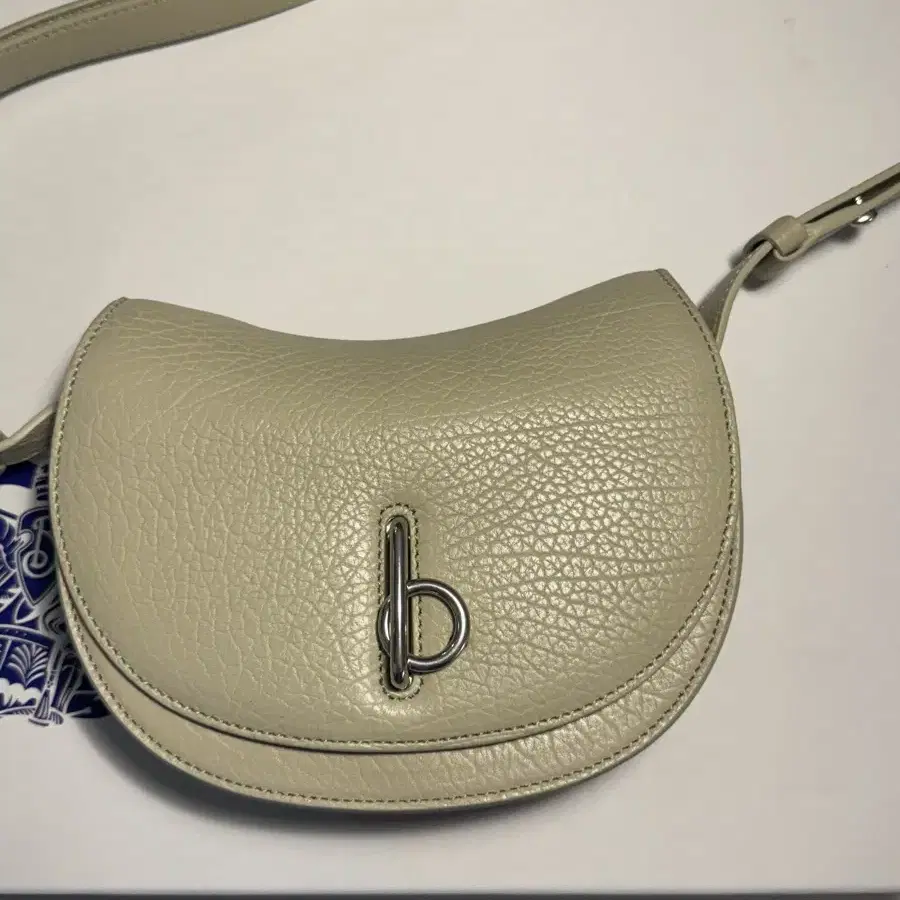 버버리 로킹홀스 미니백 burberry rocking horse bag