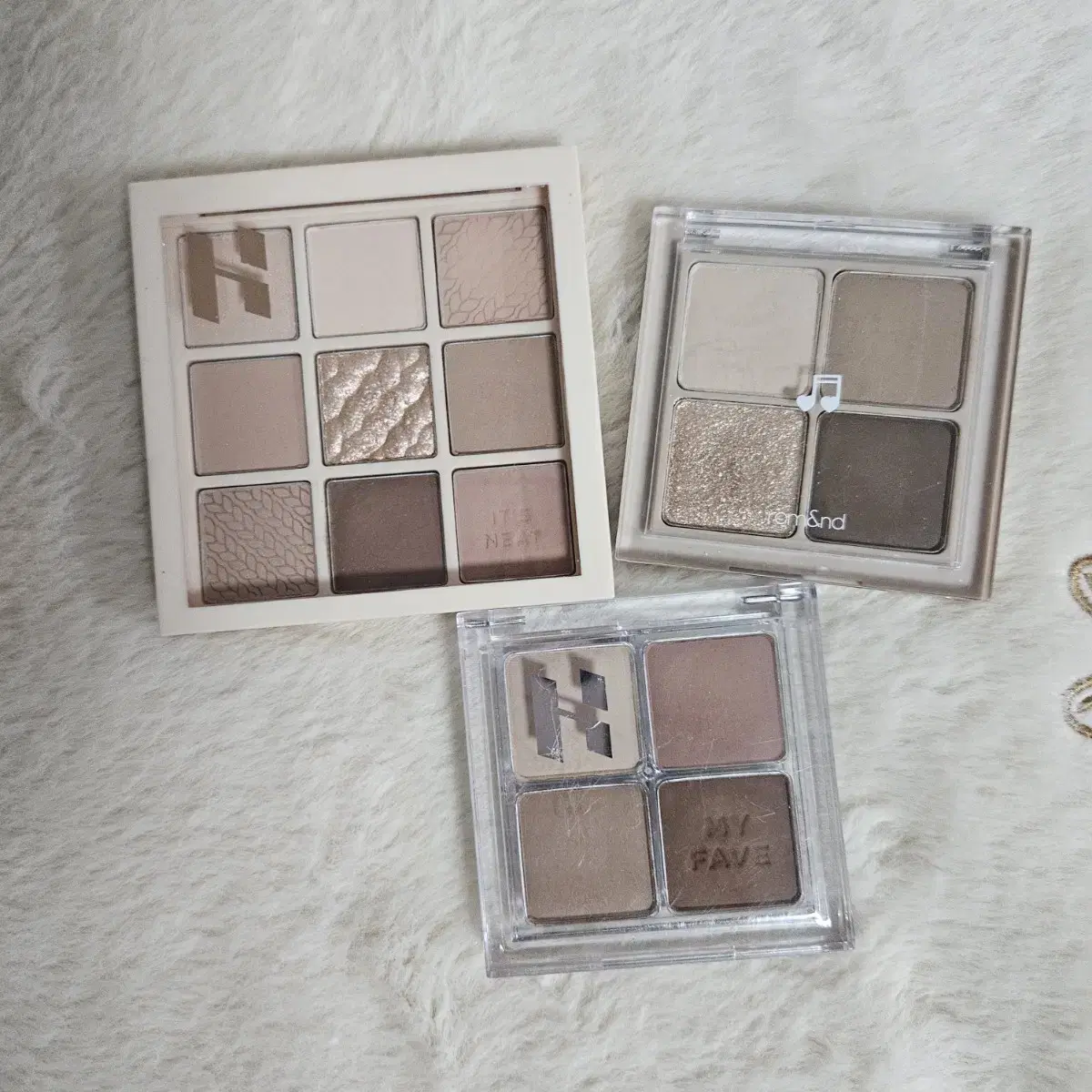 Free shipping) 3 brown-colored palettes in bulk