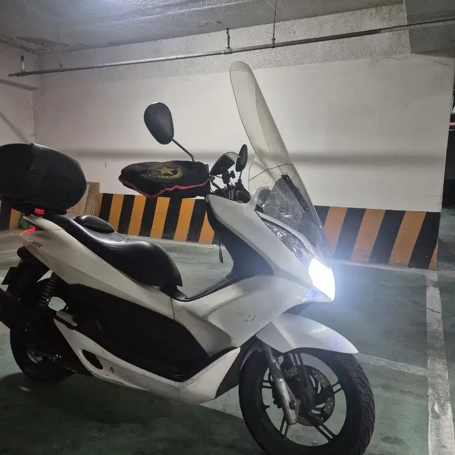 11년식 pcx125 배달셋팅 판매합니다