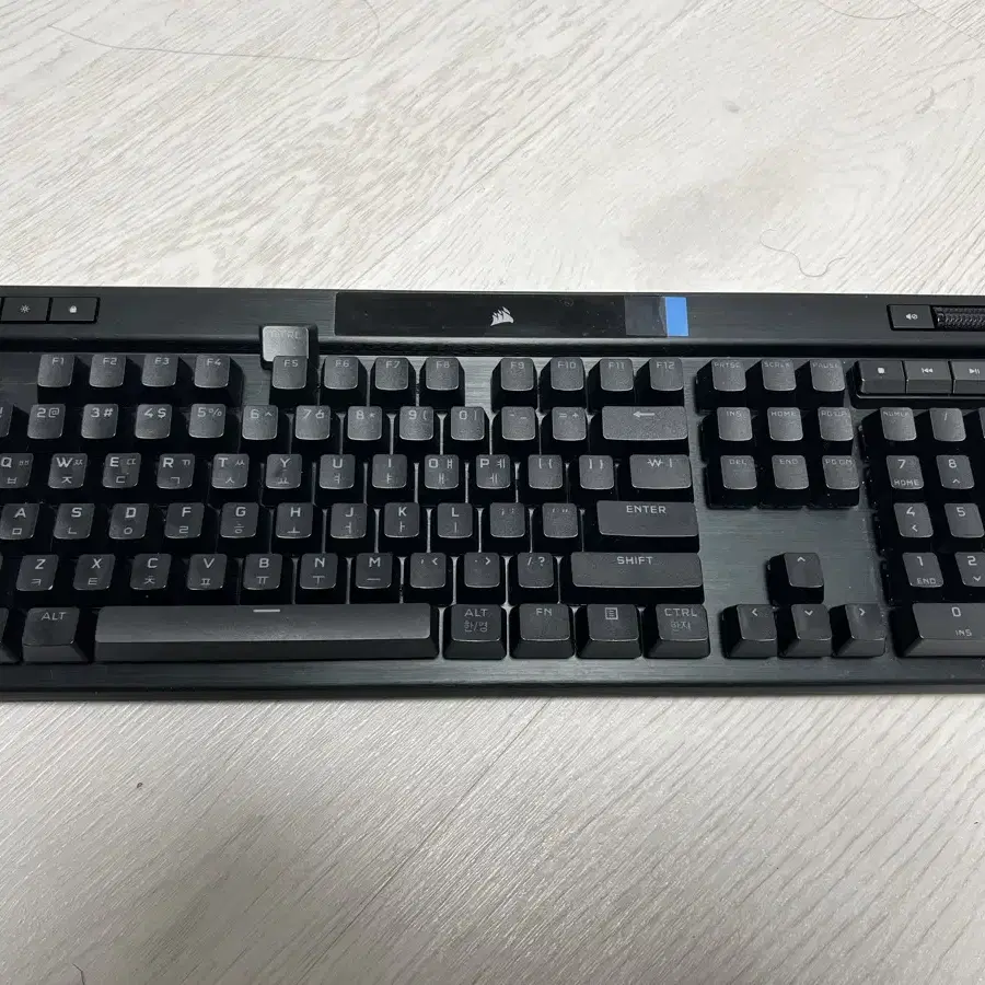 커세어 K70 RGB PRO 청축 키보드