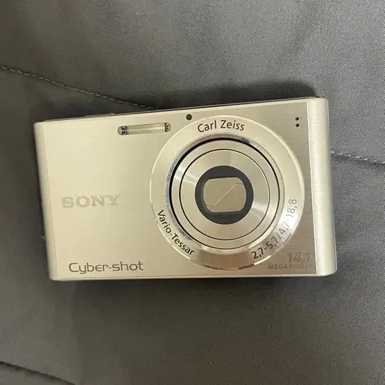 소니 사이버샷 디카  sony cybershot dsc-w320