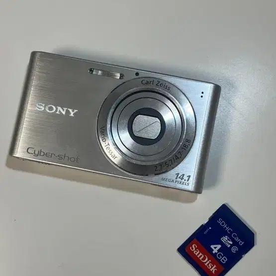 소니 사이버샷 디카  sony cybershot dsc-w320