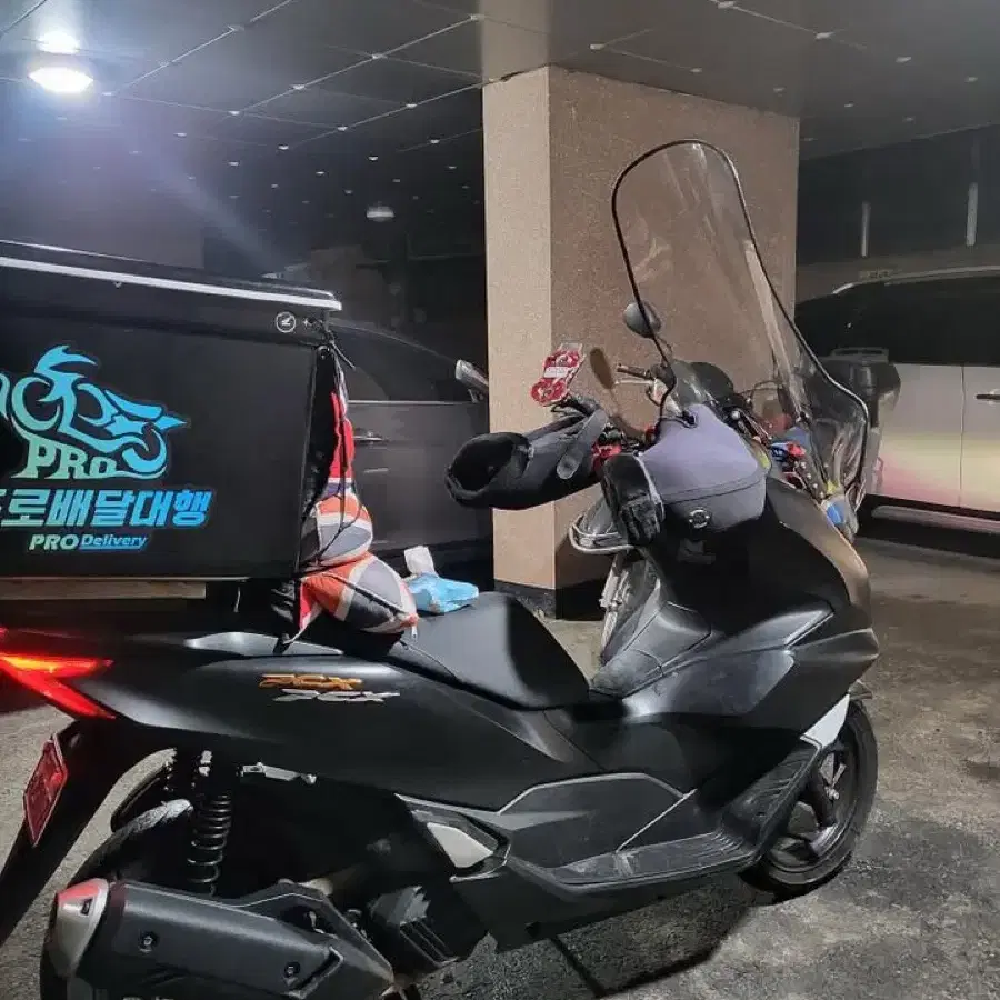 Pcx125 22년식 급쳐