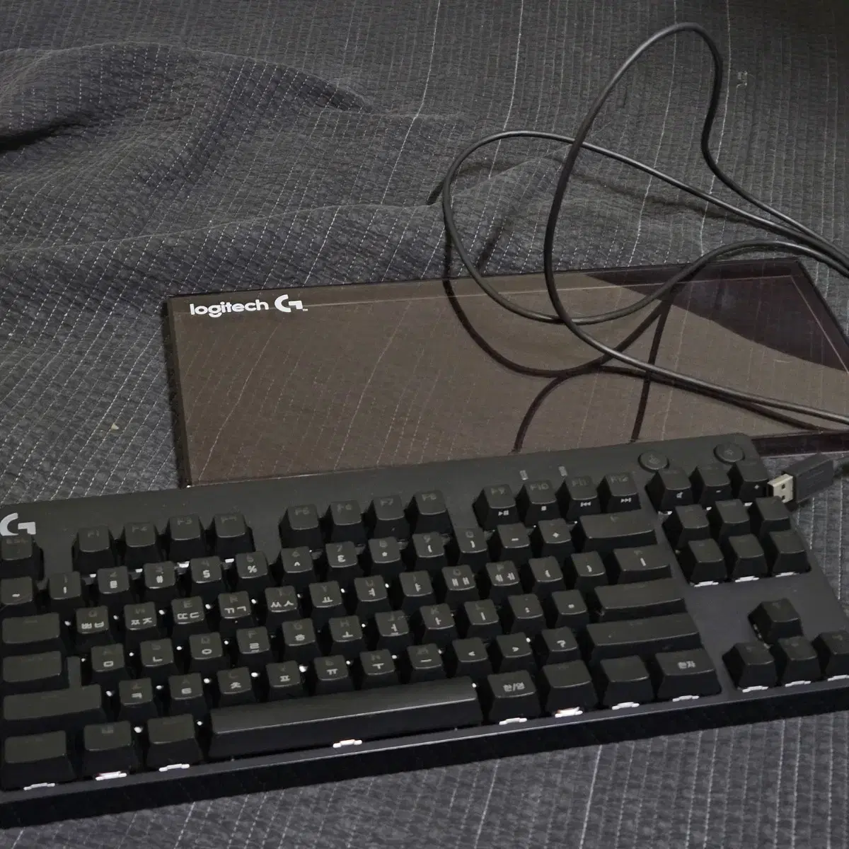 로지텍 PRO TKL GX BLUE 판매합니다.