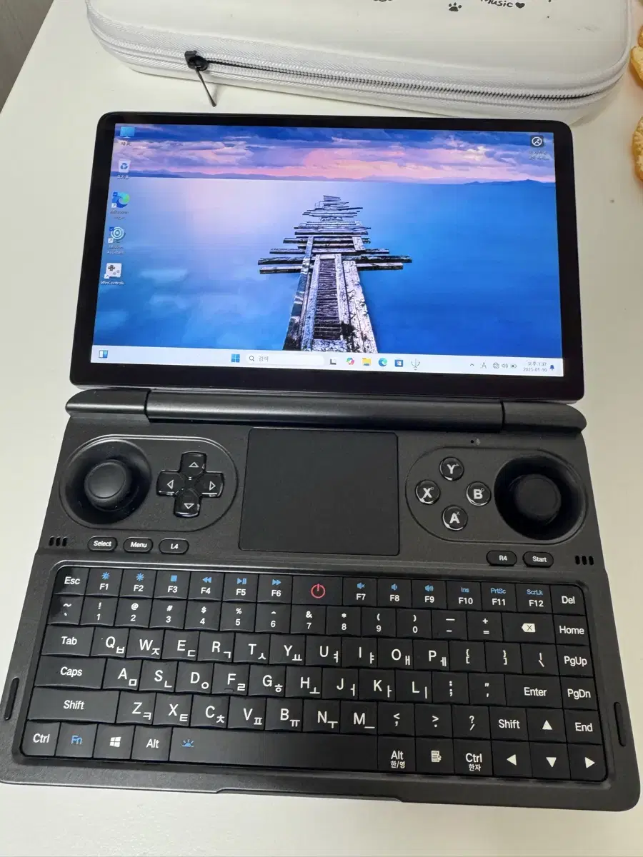 gpd winmini 윈미니 7840u 32gb 512gb 팝니다