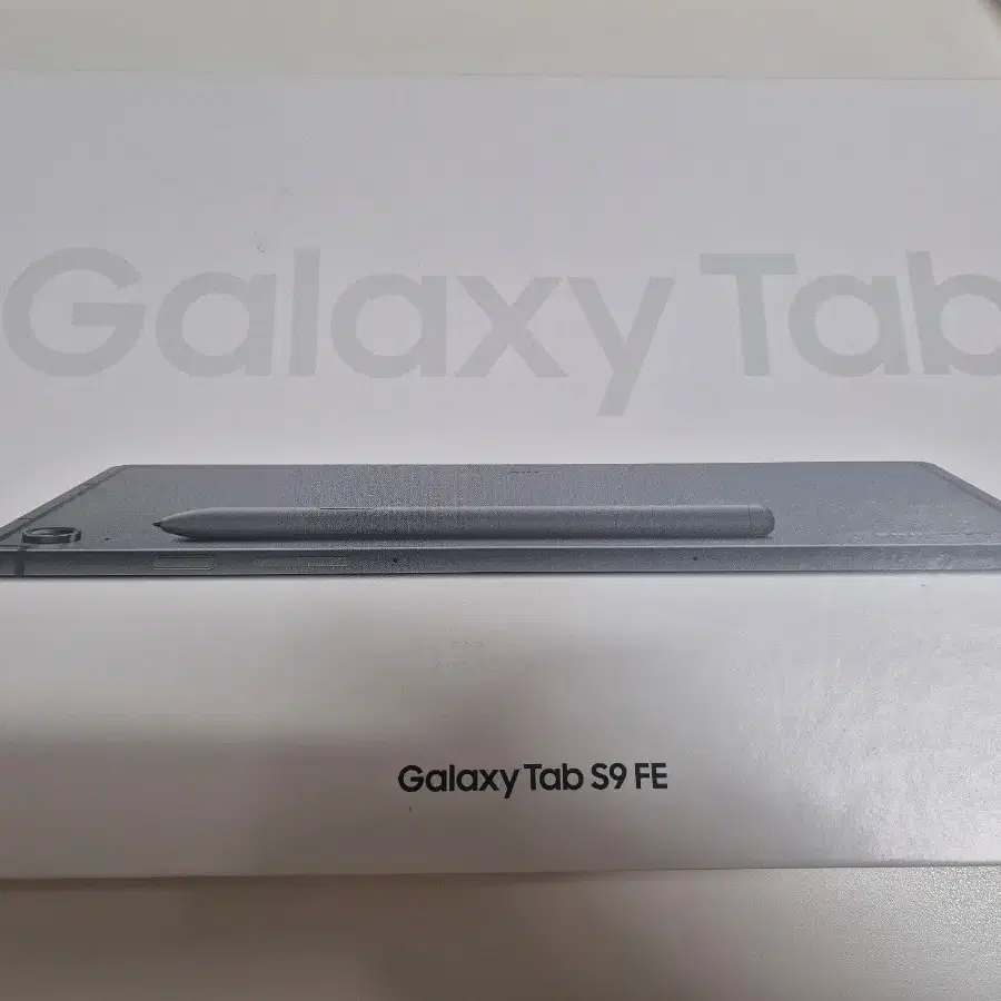 갤럭시탭 S9 FE 128gb wifi 그레이 A+ 팝니다