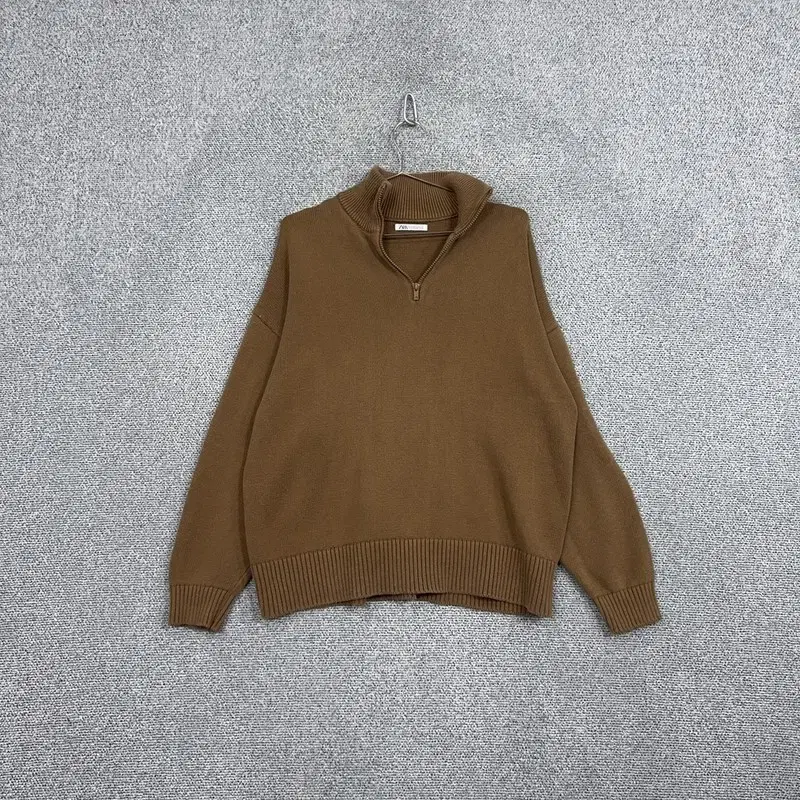 Zara Brown Vahn-Jip Cotton Overfit Knit M