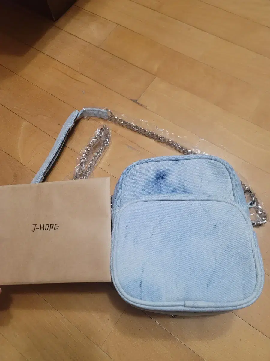 방탄소년단 J-Hope BTS Side by Side mini bag