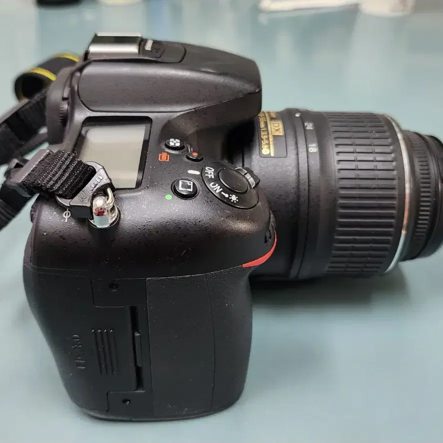 니콘 DSLR D7100