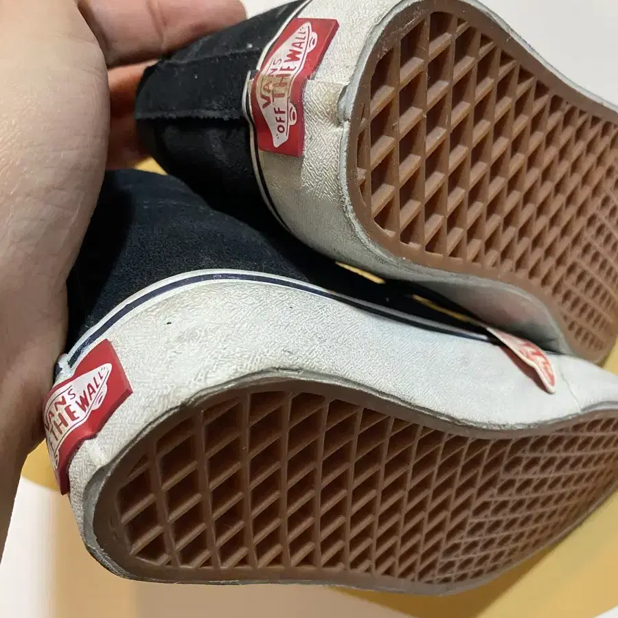 반스 vans 스웨이드 us 6.5 (235)