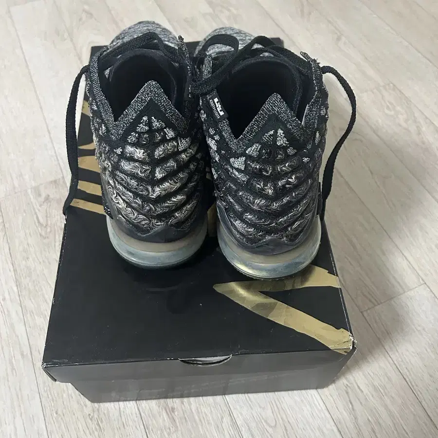 나이키 르브론 17 lebron 17 농구화 280