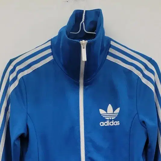 ADIDAS 아디다스 유로파 트랙탑 여 085 A079