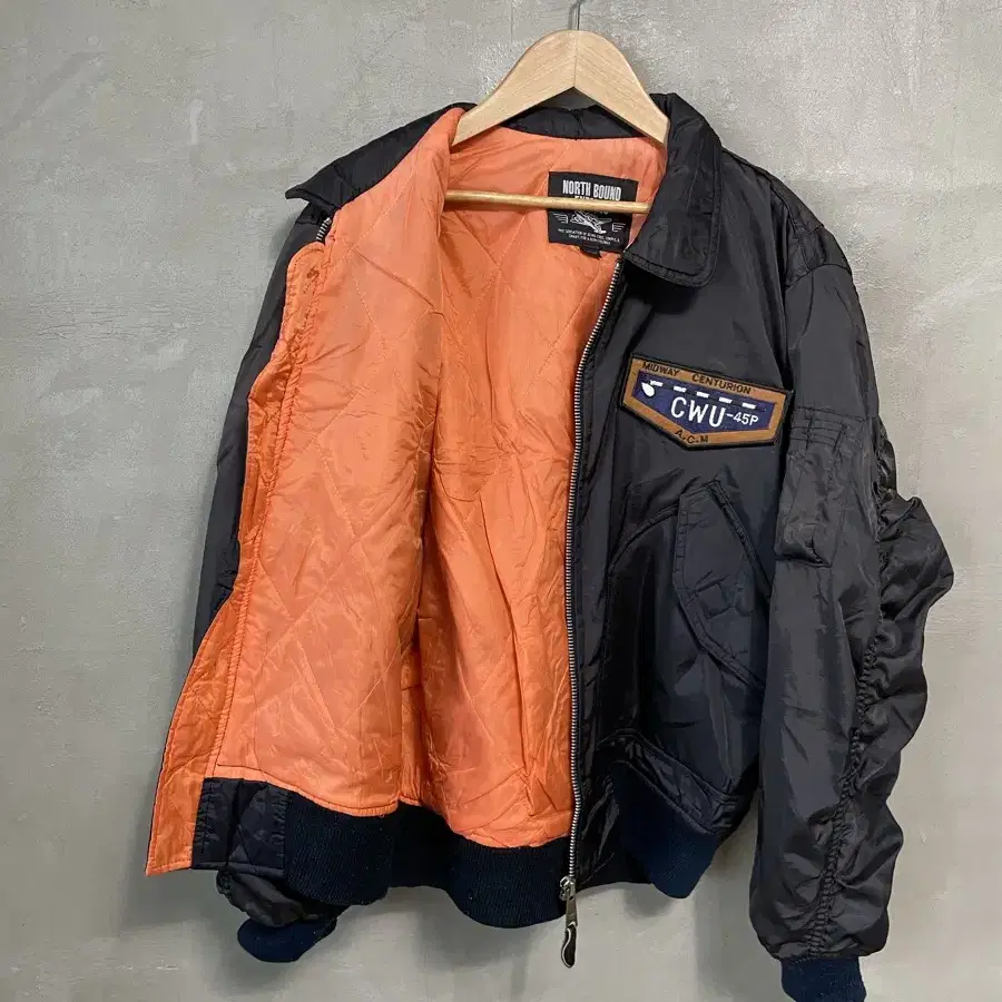 CWE-45p Airporce Ma-1 Jacket