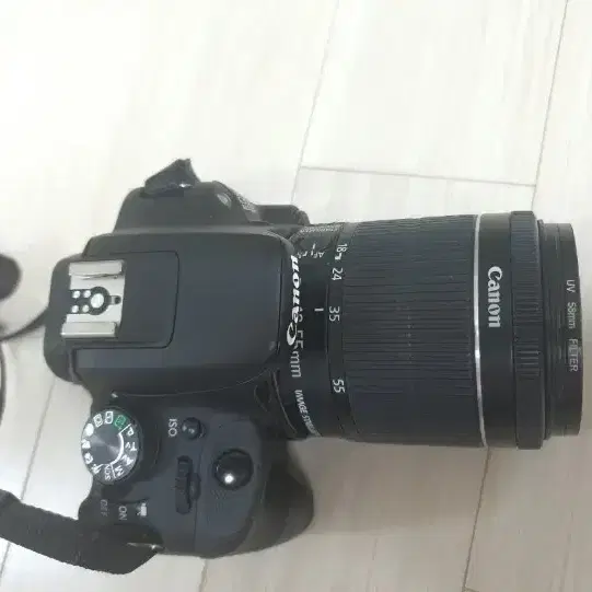 캐논 EOS 100D 카메라 와 18-55 STM 렌즈