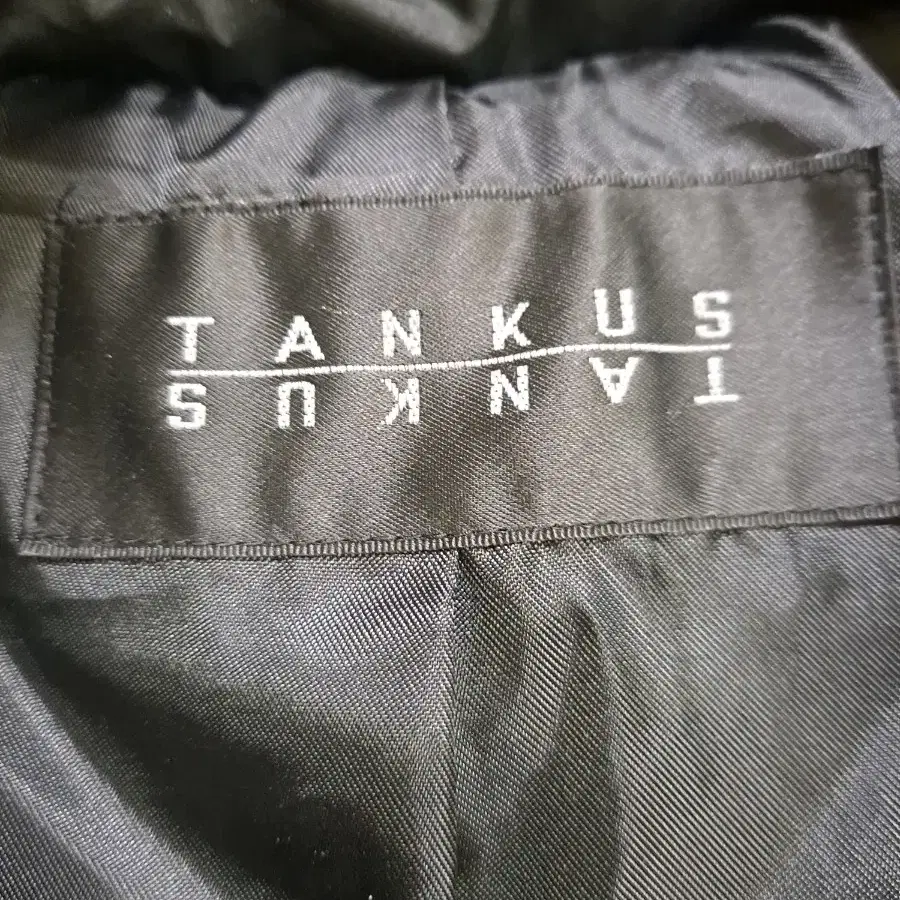 TANKUS 여 덕다운 헤비패딩 새옷