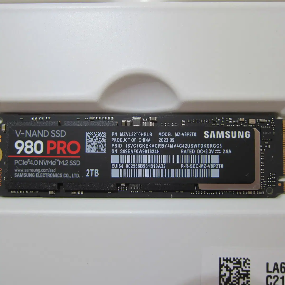 삼성전자 980 PRO M.2 NVMe 2TB (AS 2028년 11월)