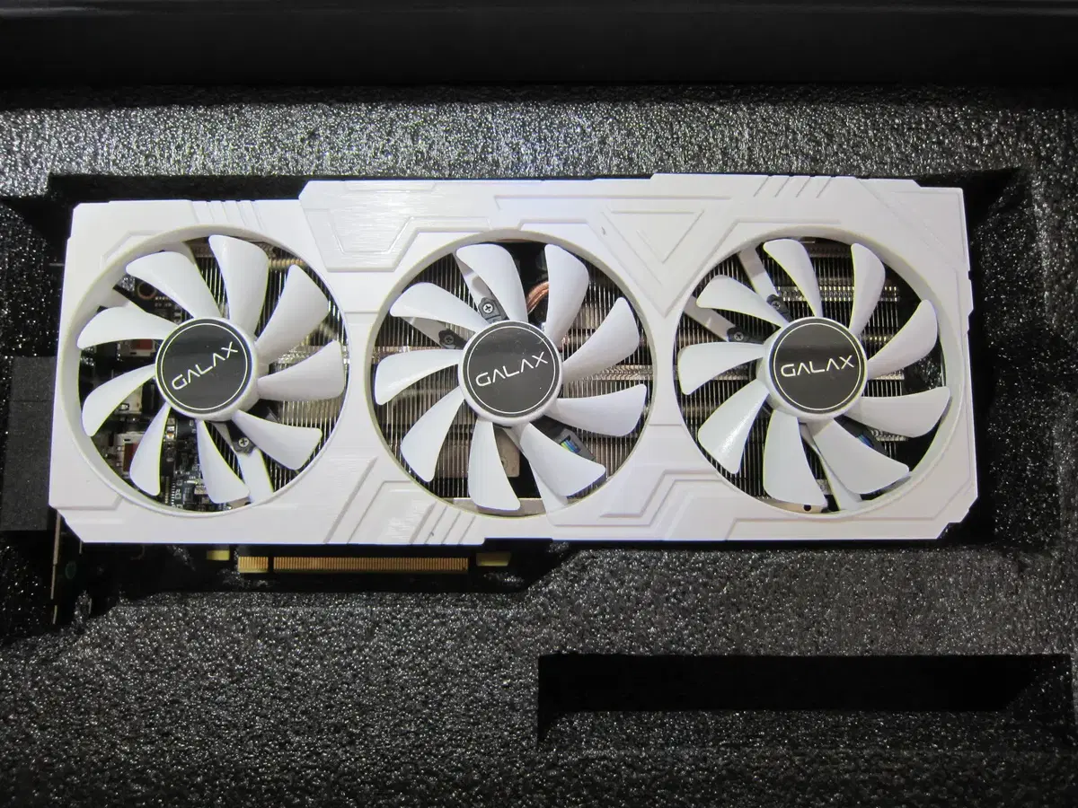 GALAX RTX2070 SUPER EX Gamer OC D6 8GB