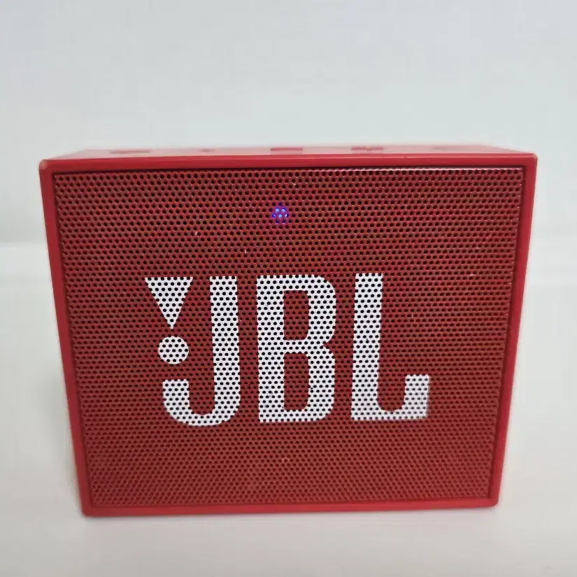 JBL GO1