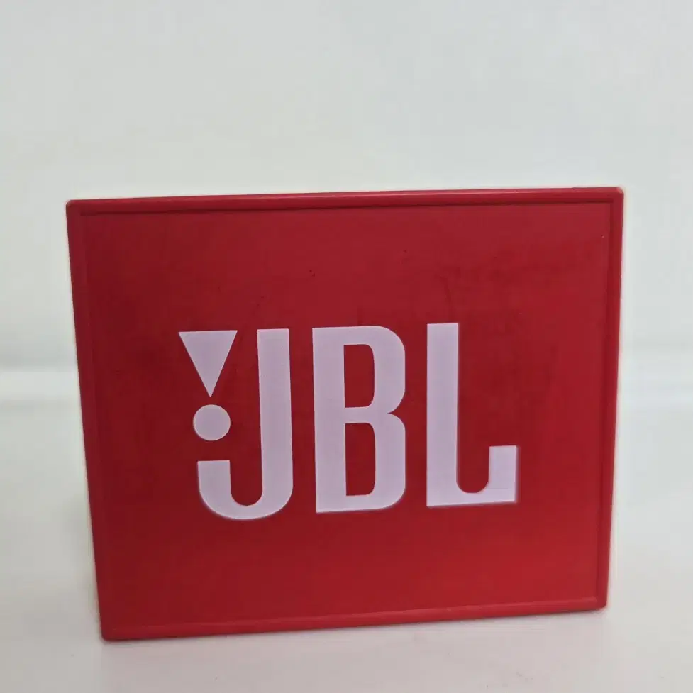 JBL GO1