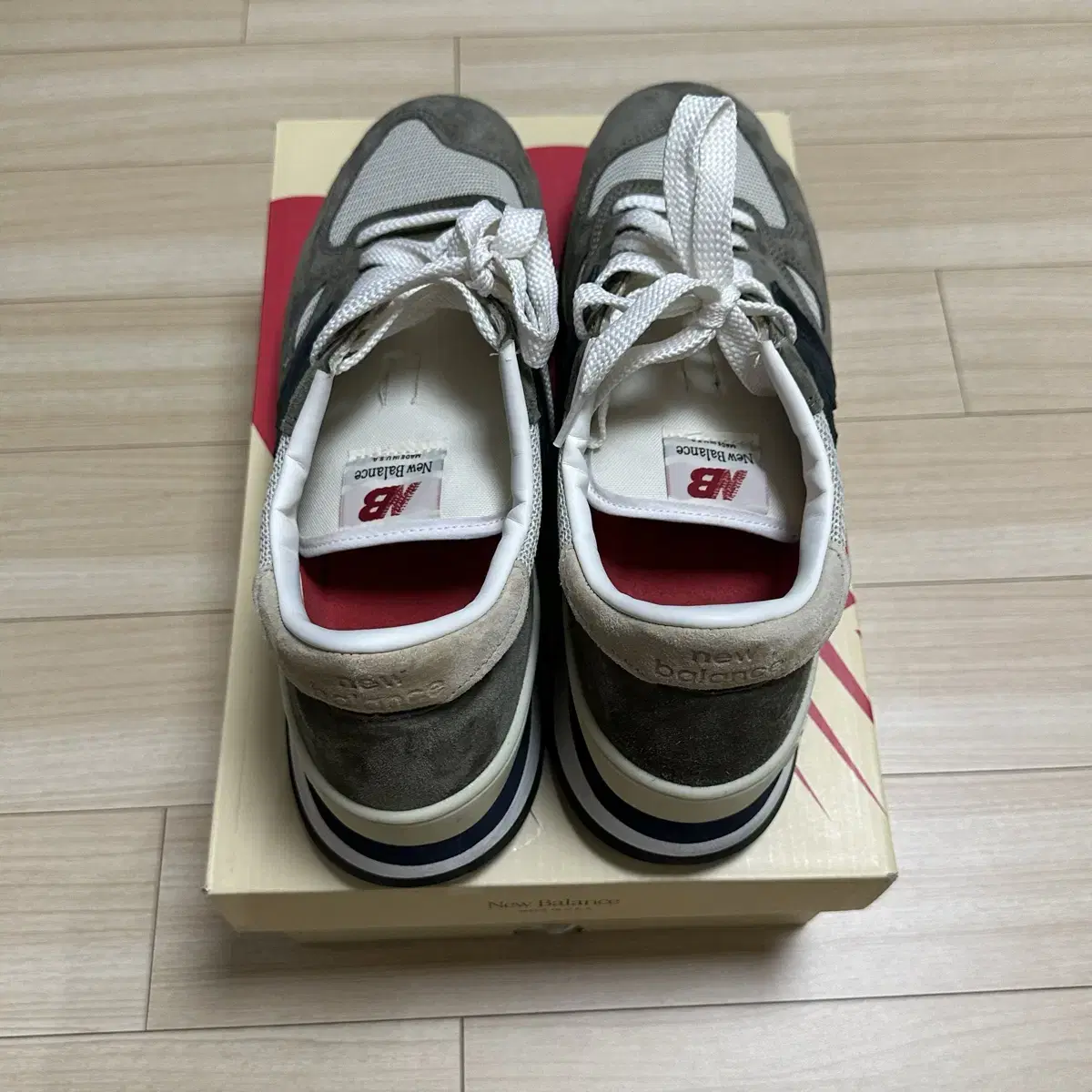 뉴발란스 990v1 Made in USA Olive (285)