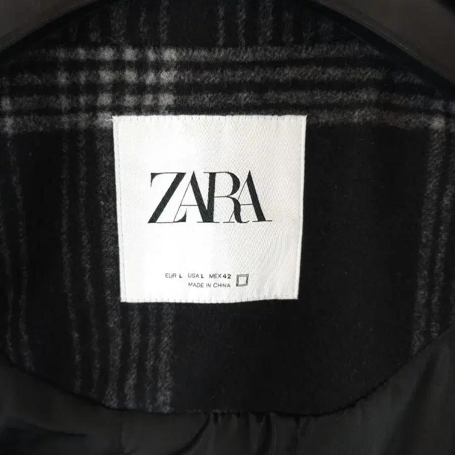 ZARA 체크 모직 자켓 100 L 새제품