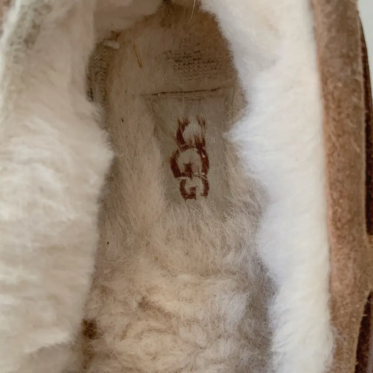 240 어그 Ugg 플랫슈즈